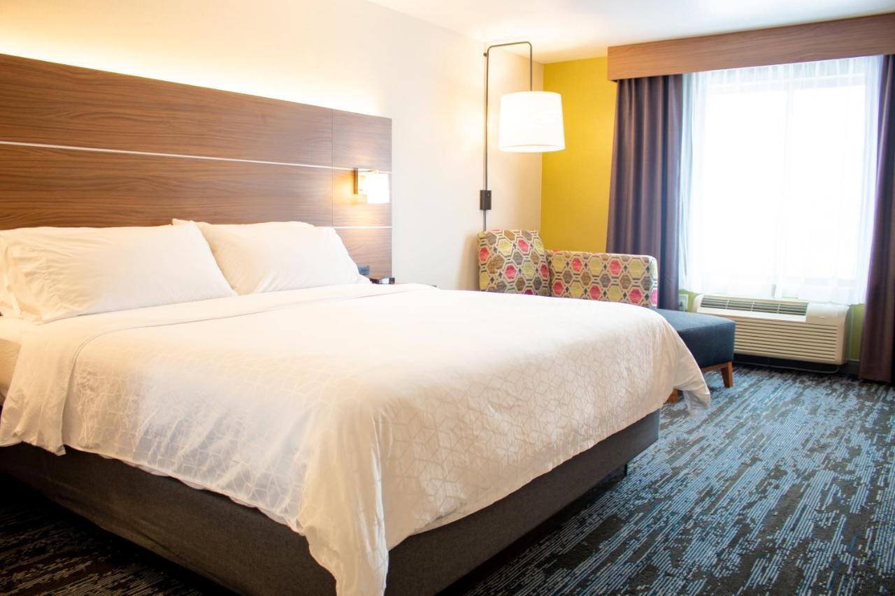 Holiday Inn Express & Suites Wausau By Ihg Weston Buitenkant foto