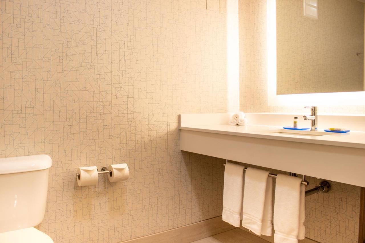 Holiday Inn Express & Suites Wausau By Ihg Weston Buitenkant foto