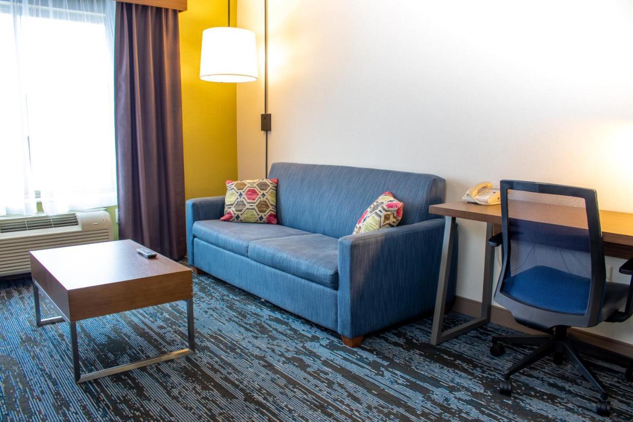 Holiday Inn Express & Suites Wausau By Ihg Weston Buitenkant foto