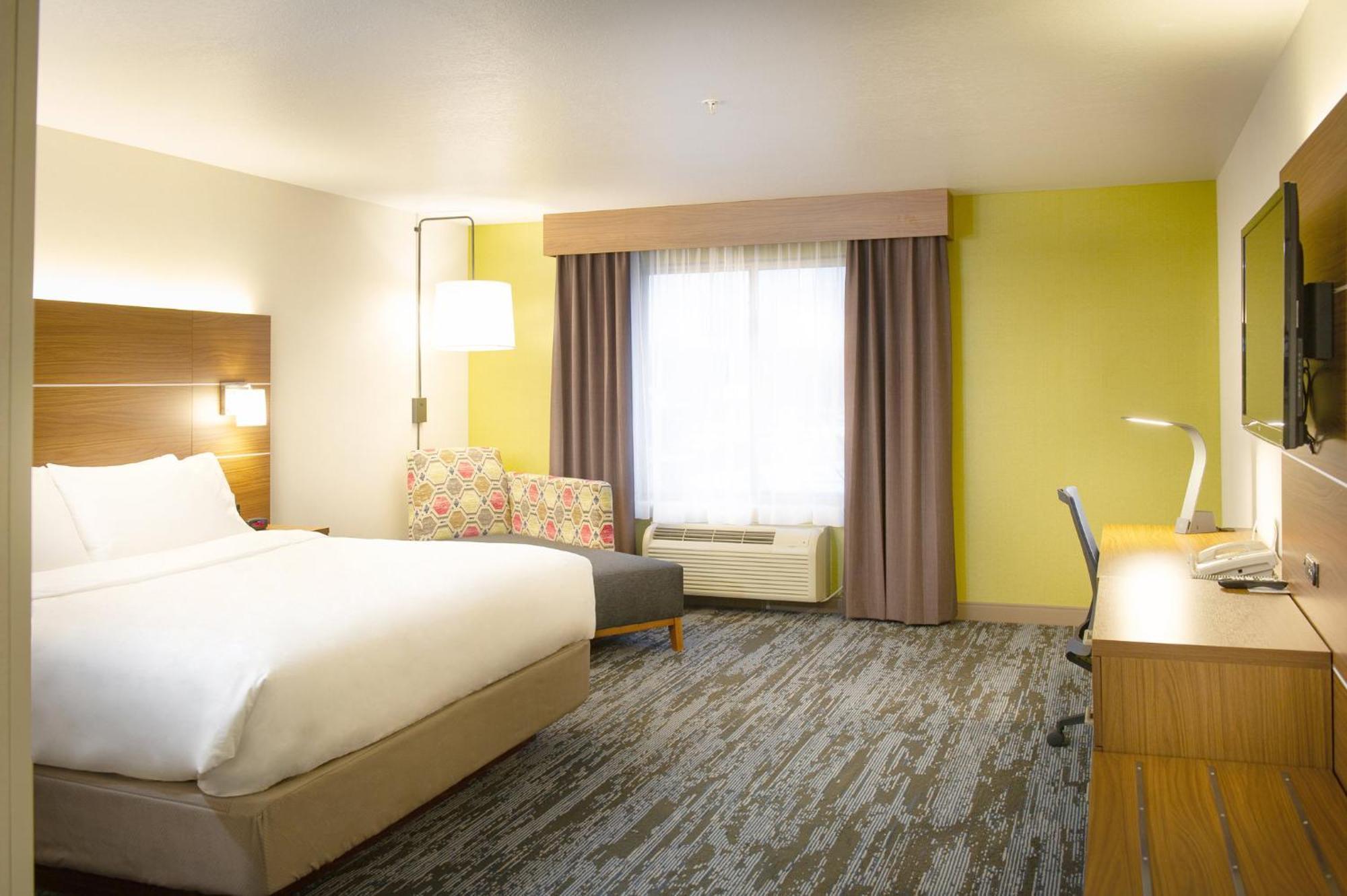 Holiday Inn Express & Suites Wausau By Ihg Weston Buitenkant foto