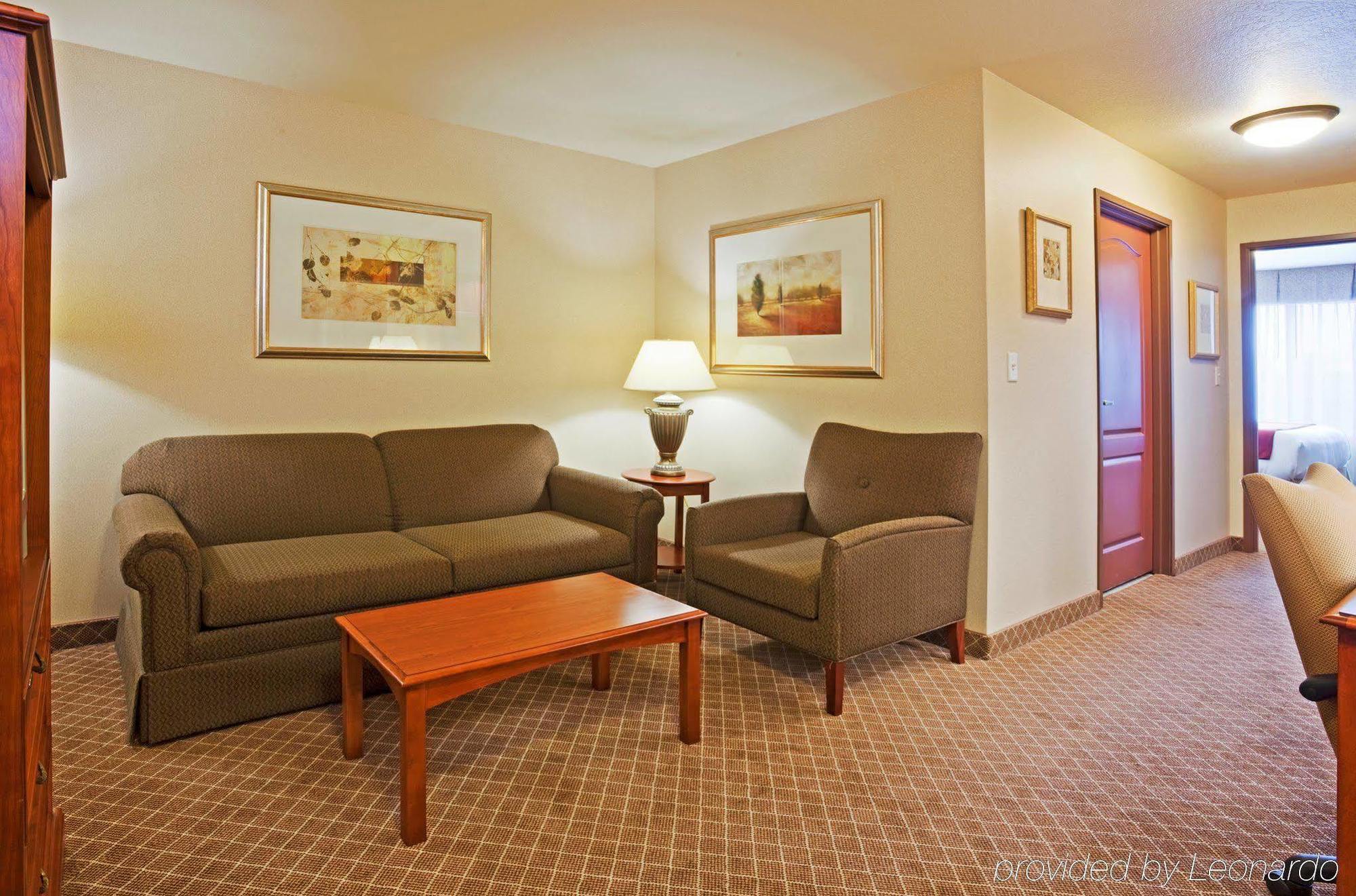 Holiday Inn Express & Suites Wausau By Ihg Weston Kamer foto